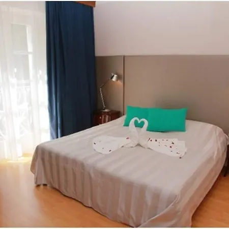 Hotel Moeesy, Blue & Oasis