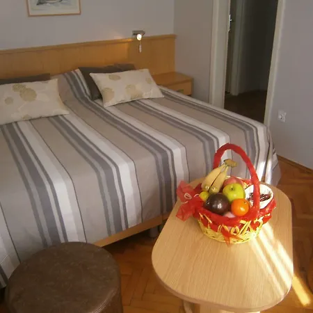 Moeesy, Blue & Oasis Hotel 5*