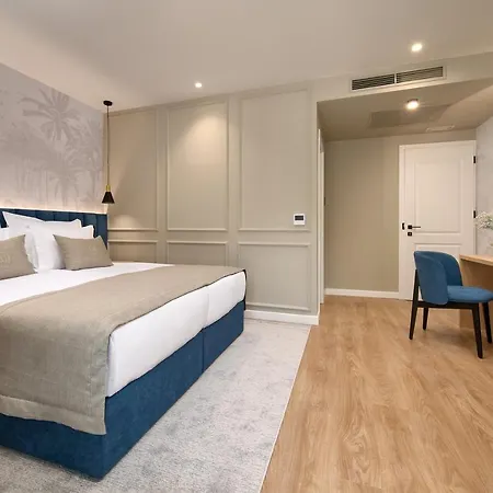 Hotel Moeesy, Blue & Oasis