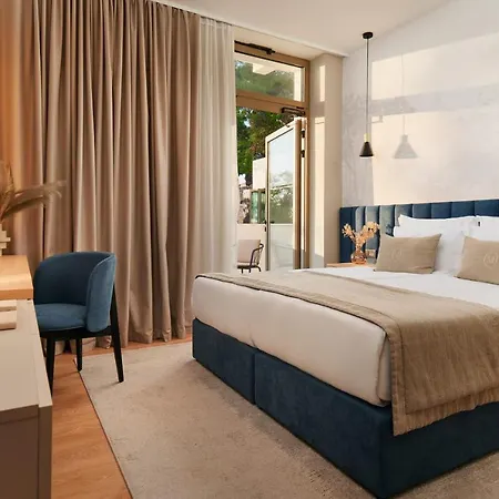 Hotel Moeesy, Blue & Oasis