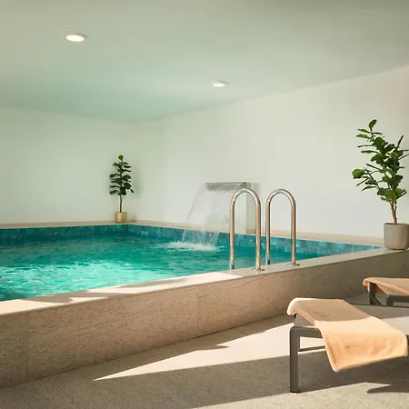 Hotel Moeesy, Blue & Oasis 5*