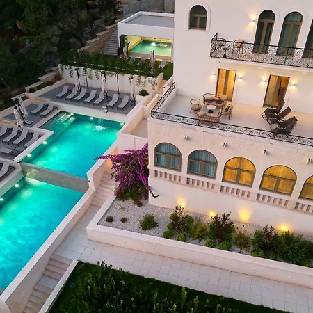 Moeesy, Blue & Oasis Hotel 5*