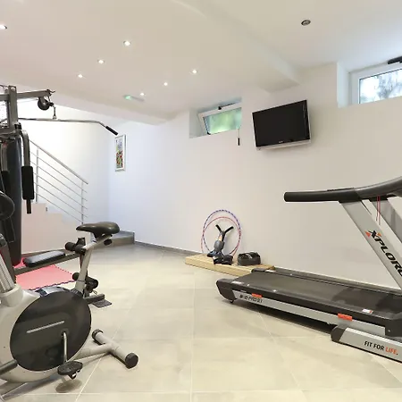 Hotel Moeesy, Blue & Oasis - Adults Only