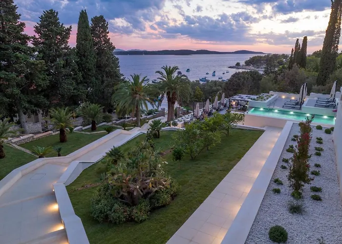 ホテル Moeesy, Blue & Oasis - Adults Only