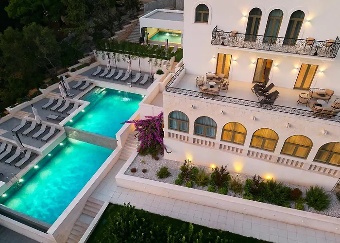 Moeesy, Blue & Oasis - Adults Only ホテル 5*