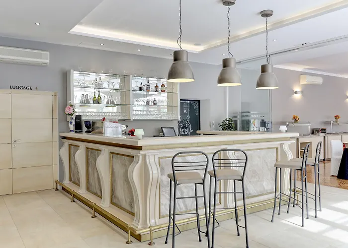 Moeesy, Blue & Oasis - Adults Only ホテル 5*